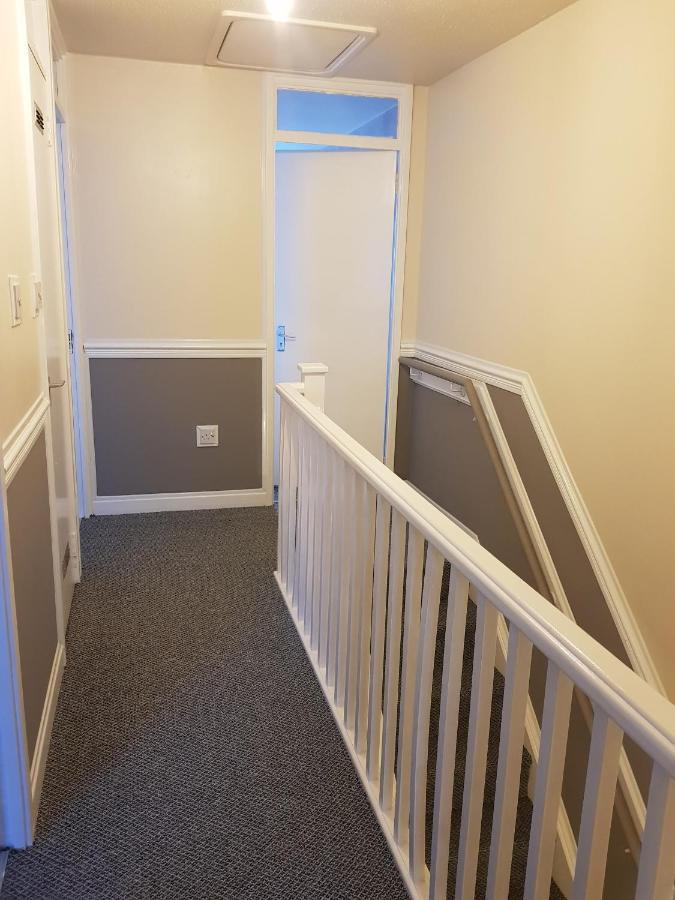 Wonderland Guest House Coventry Bagian luar foto
